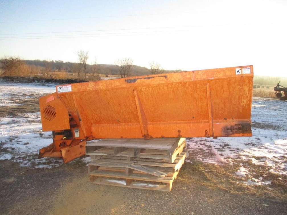 Monroe Salter/Spreader