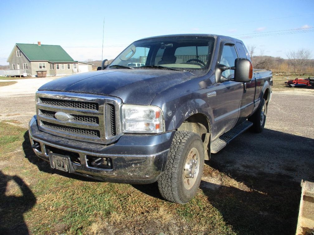 2005 Ford F-250 Super Duty Pickup Truck (Has WI Title)