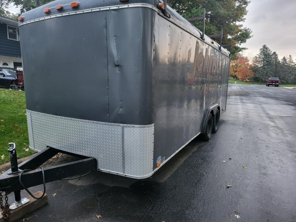 1995 United Mobile Sales Trailer (Has WI Title) (Sun Prairie, WI)