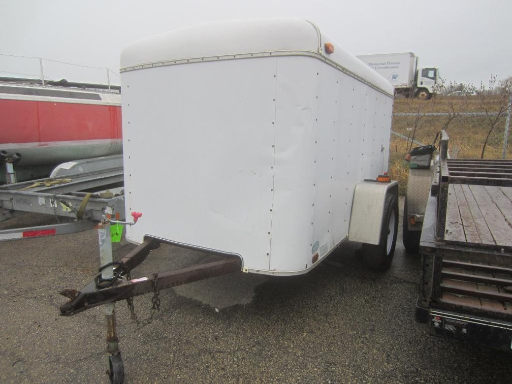 United Expressline 5' x 8' Enclosed Trailer (No Title) (OF)