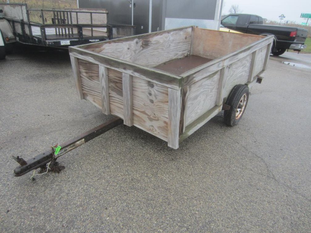 Big Max Tilting Utility Trailer (No Title) (OF)