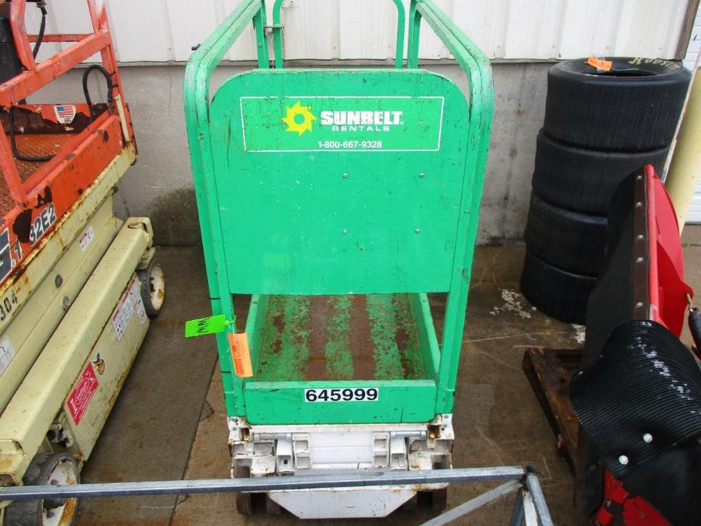 Hybrid 10 Foot Scissor Lift (O2)