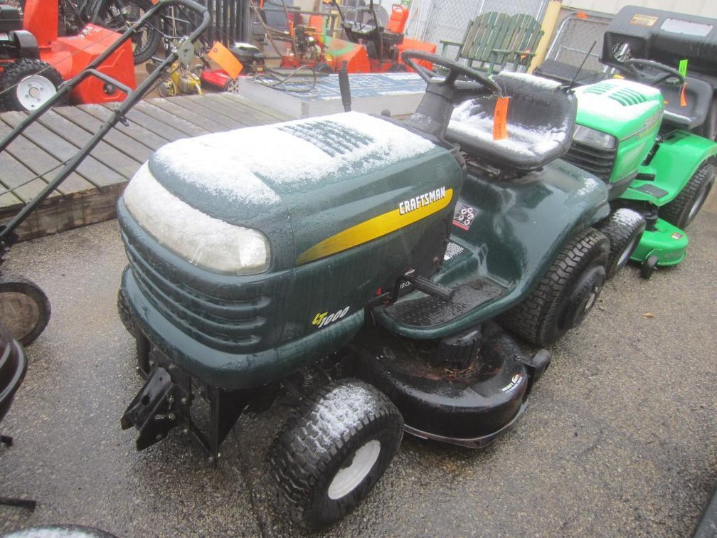 Craftsman Tractor (O3)