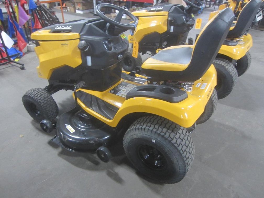 Cub Cadet XT1 LT46 Riding Mower