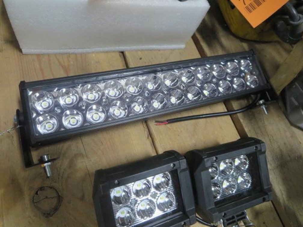New 12" LED Light Bar (CW)