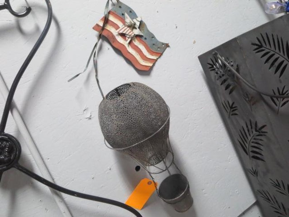 (2) Metal Yard Art Decorations (CW)