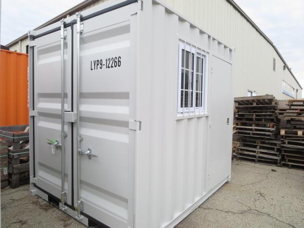 9' Container with End Door, Window (O2)