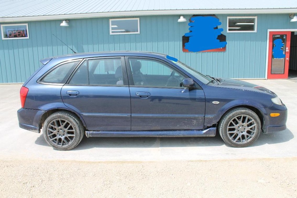2003 Mazda Protege 5 Hatchback (HAS WI TITLE) (OF)