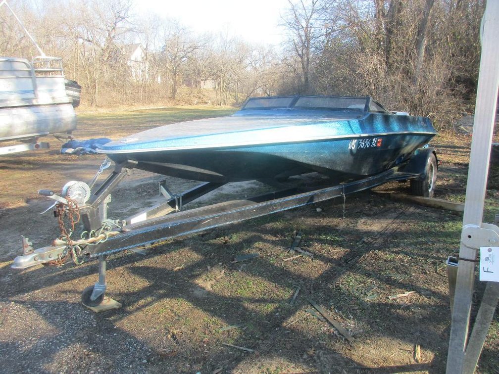 1987 Hydrostream Valero (HAS WI REGISTRATION CARDS) (Beloit, WI)