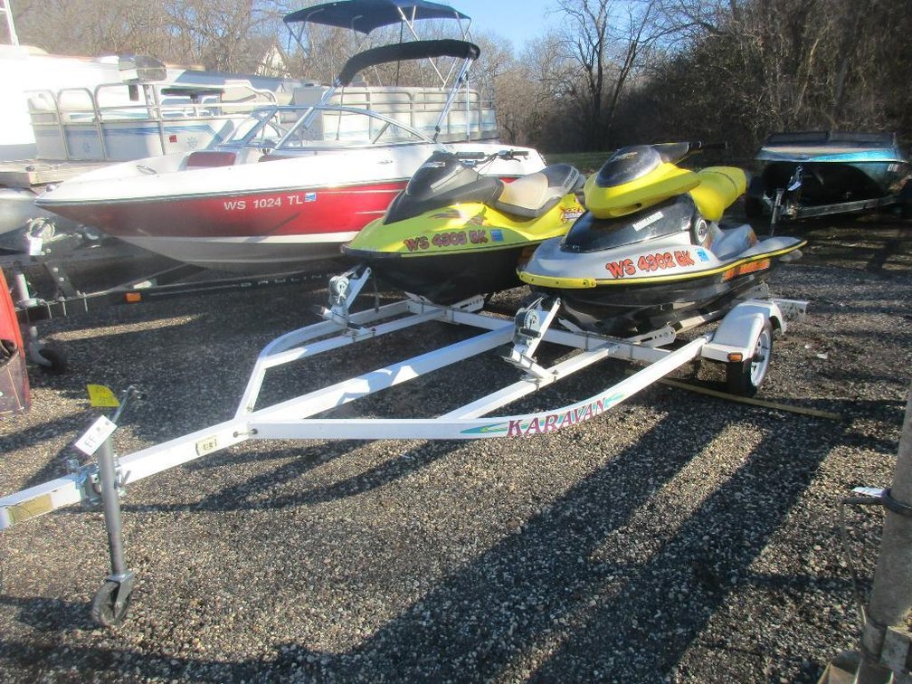 2001 Bombardier 5589 RXX and 2002 Bombardier 5578 XP (HAS WI REGISTRATION, COO) (Beloit, WI)