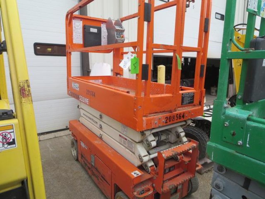 2018 Snorkel 3219 Scissor Lift (O4)