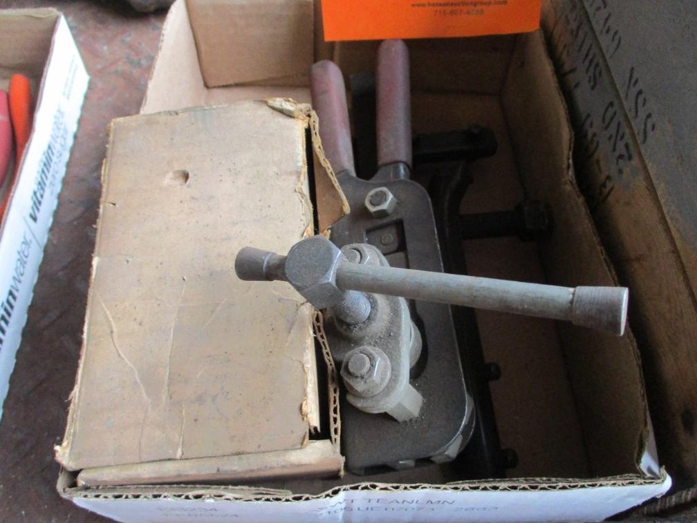 Flare Tool and Gear Puller