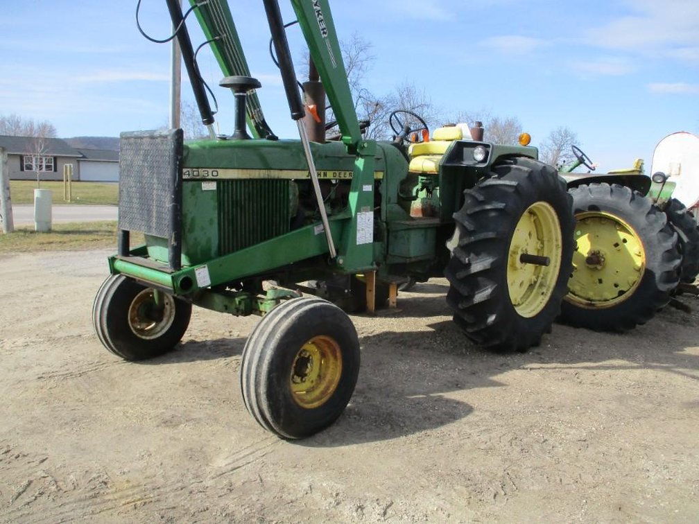 John Deere Model 4030 Tractor