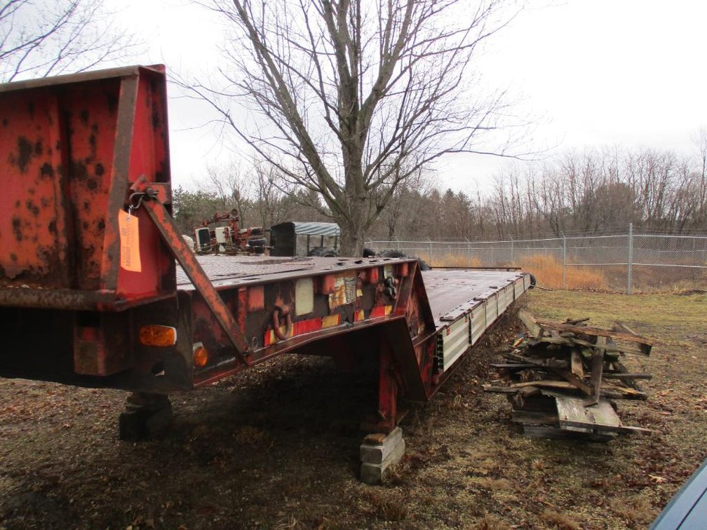 Wilson Flatbed Semi Trailer