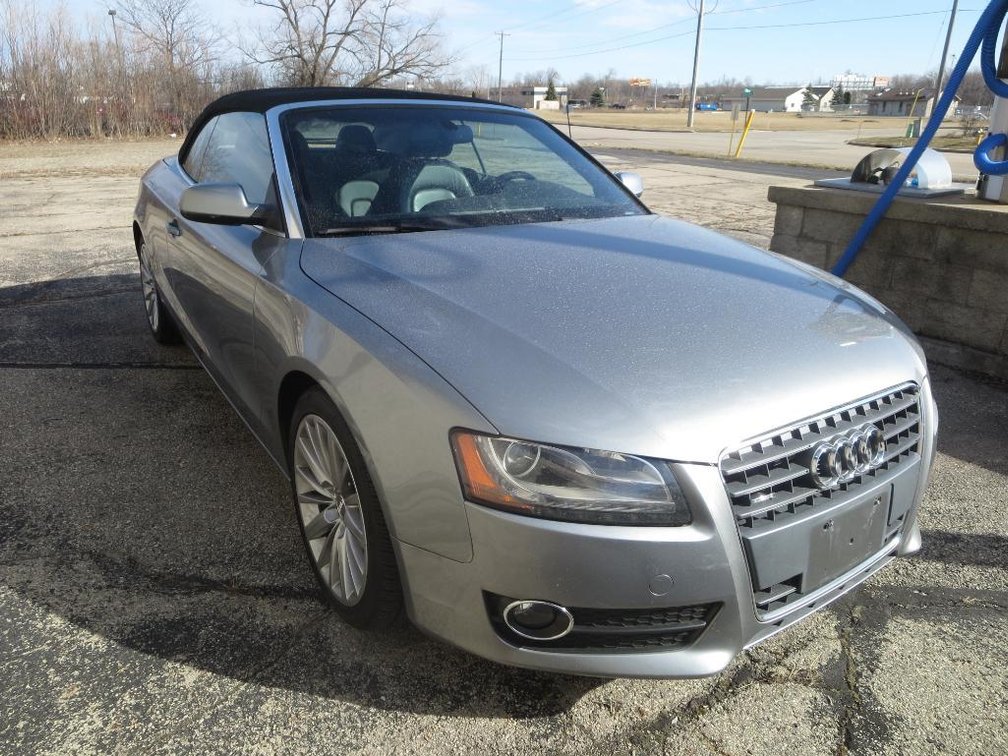 2010 Audi A5 Convertible (Has Title)