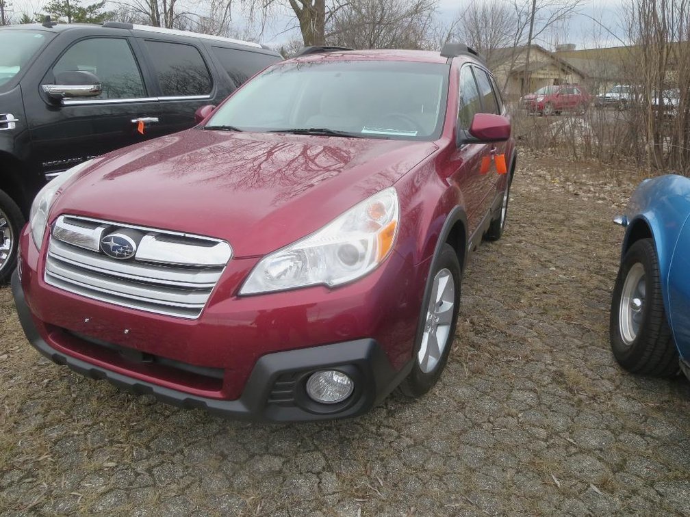 2014 Subaru Outback (Has Title)