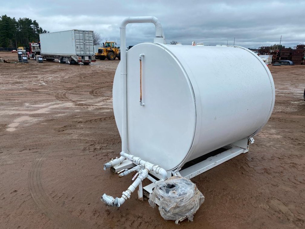 Fuel Barrel With Gas Powered Pump