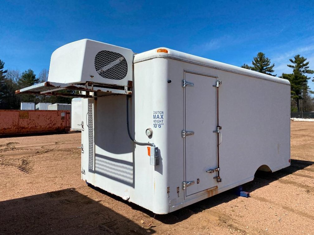 Johnson Insulated Truck Box Take Off