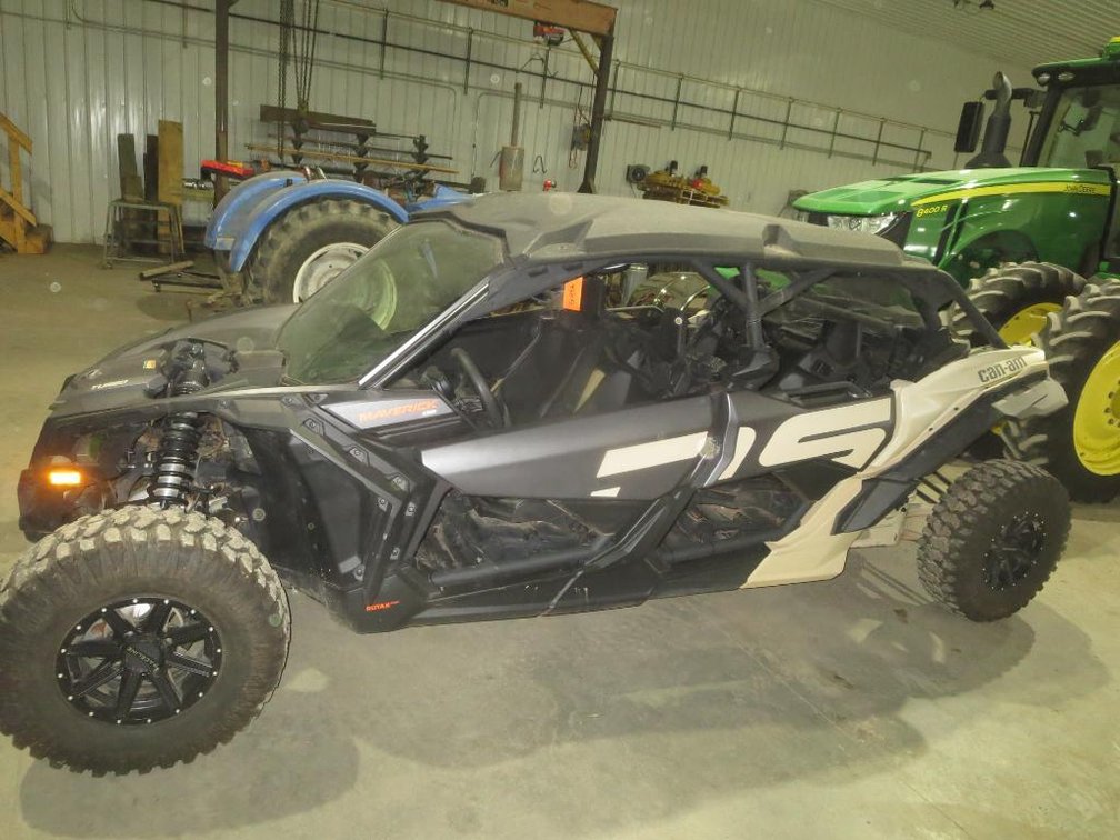 2021 Can Am Maverick Max X3 Desert Storm Side by Side (HAS TITLE)