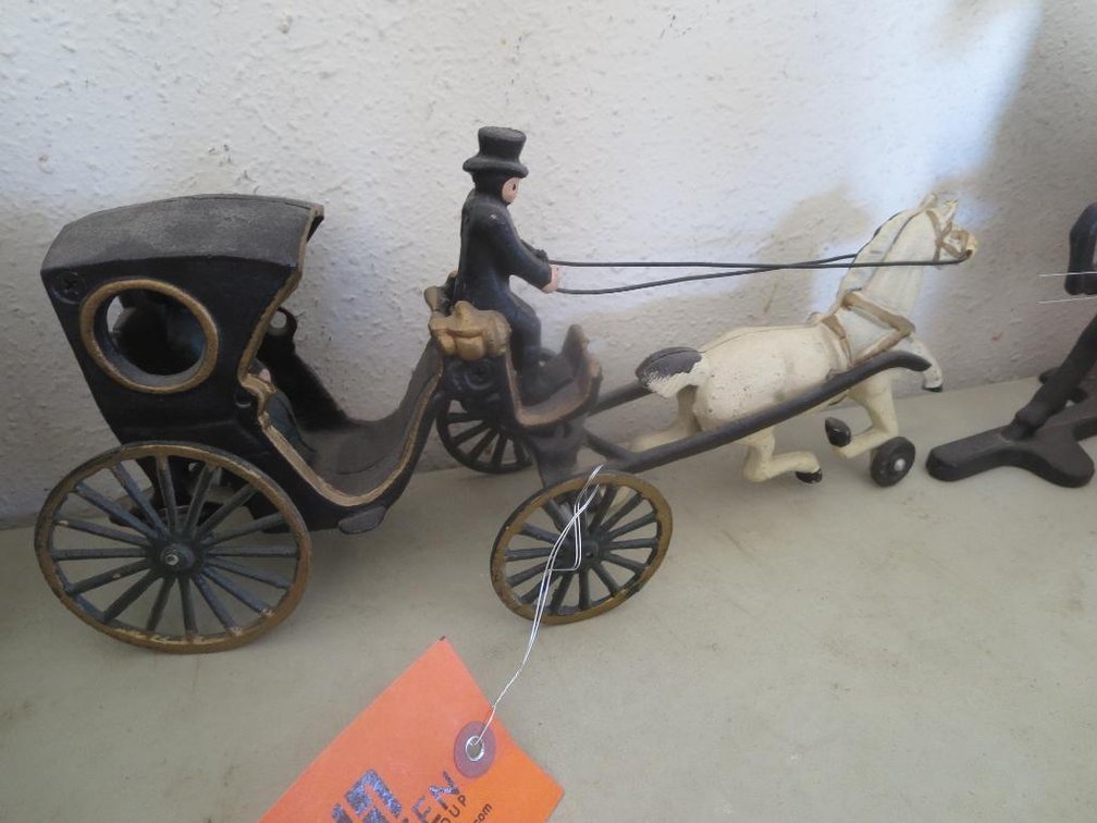 Vintage Cast Iron Horse and Buggy