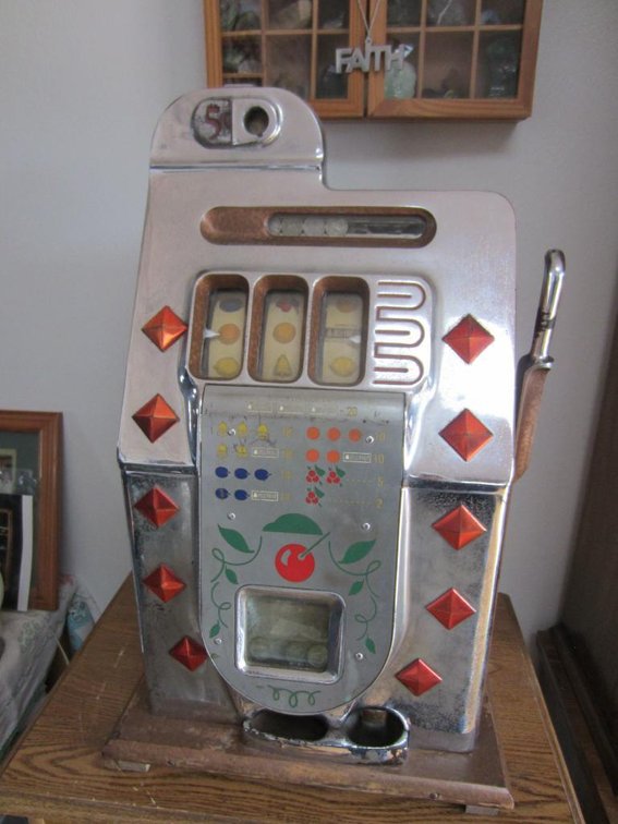 Vintage Mill Jumbo Parade Nickle Slot Machine