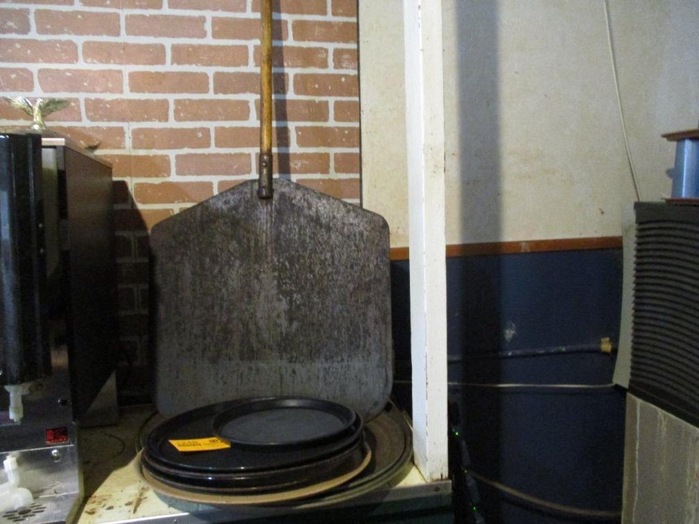 Pizza Pan and Trays