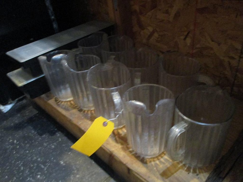 (9) Serving Pitchers