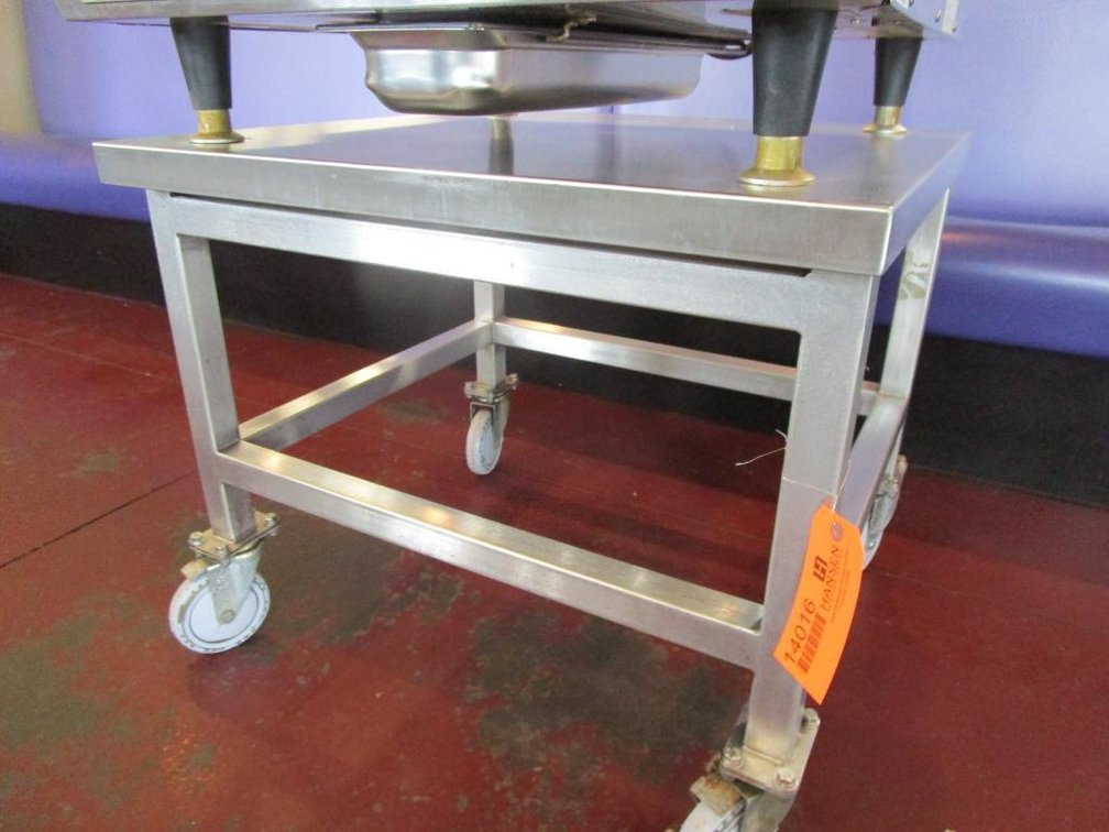 Stainless Steel Rolling Table/Cart