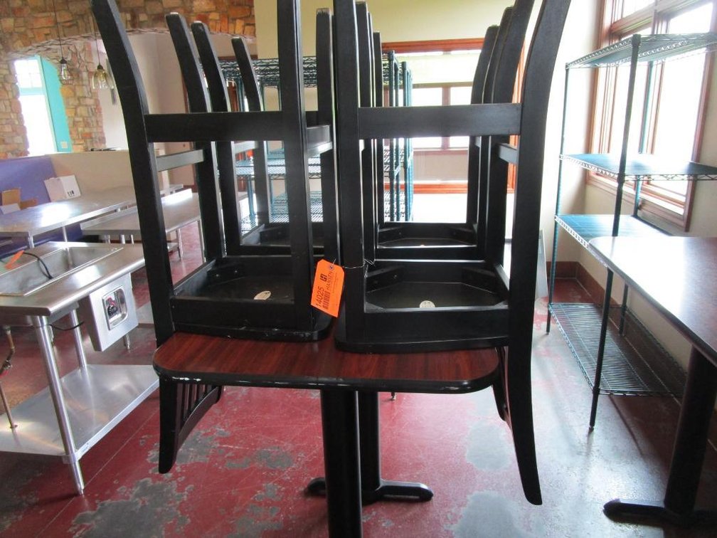 High Top Table and (4) Chairs