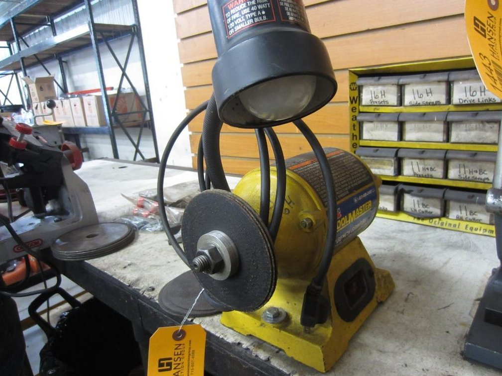 Lincoln ToolMaster 6" Bench Grinder