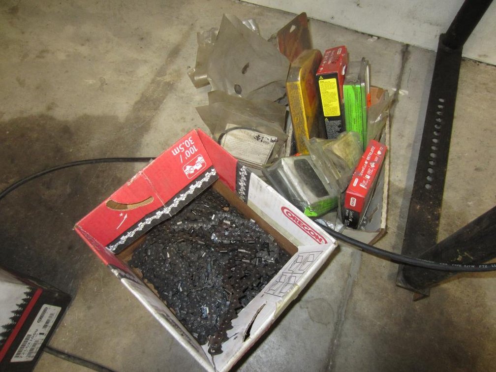 Various Chainsaw Chain