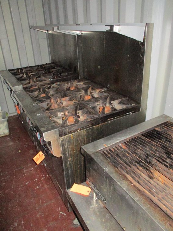 Southbend 6 Burner Gas Range with Single Oven