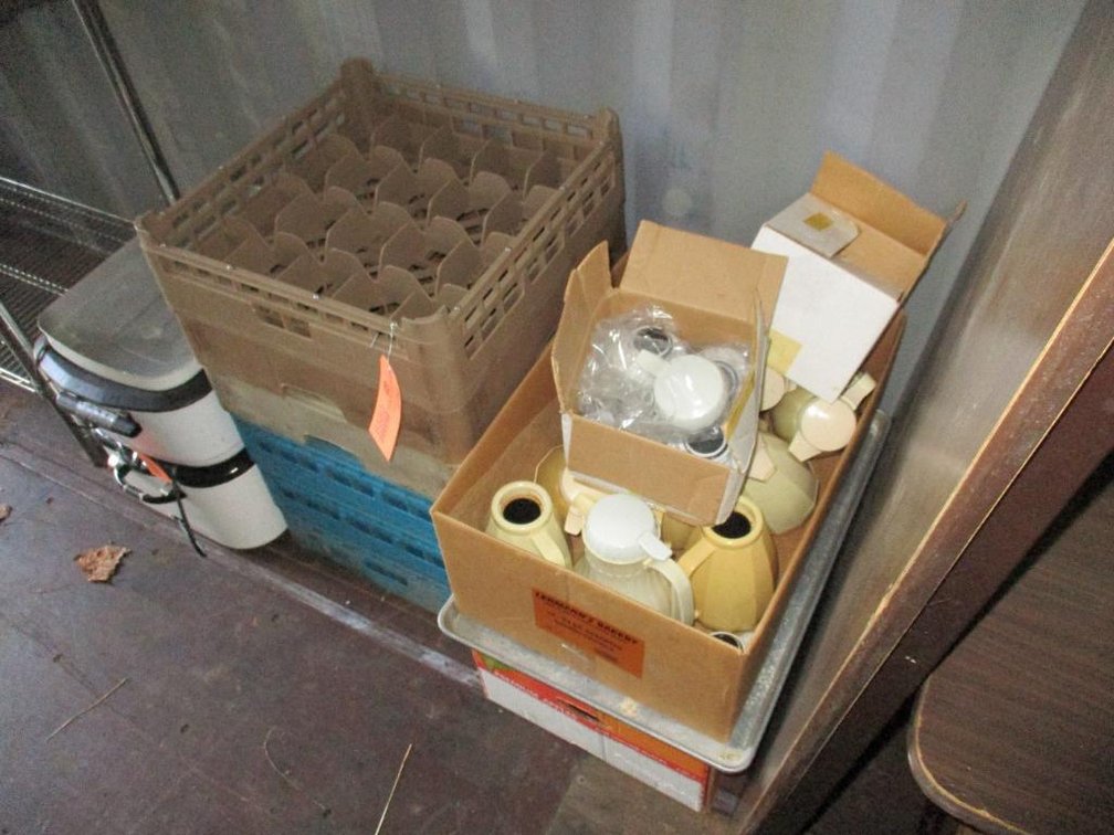 Insulated Coffee Servers and Dishwasher Trays