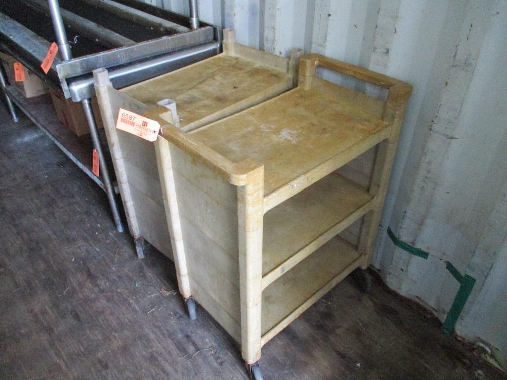 (2) Rubbermaid Rolling Carts