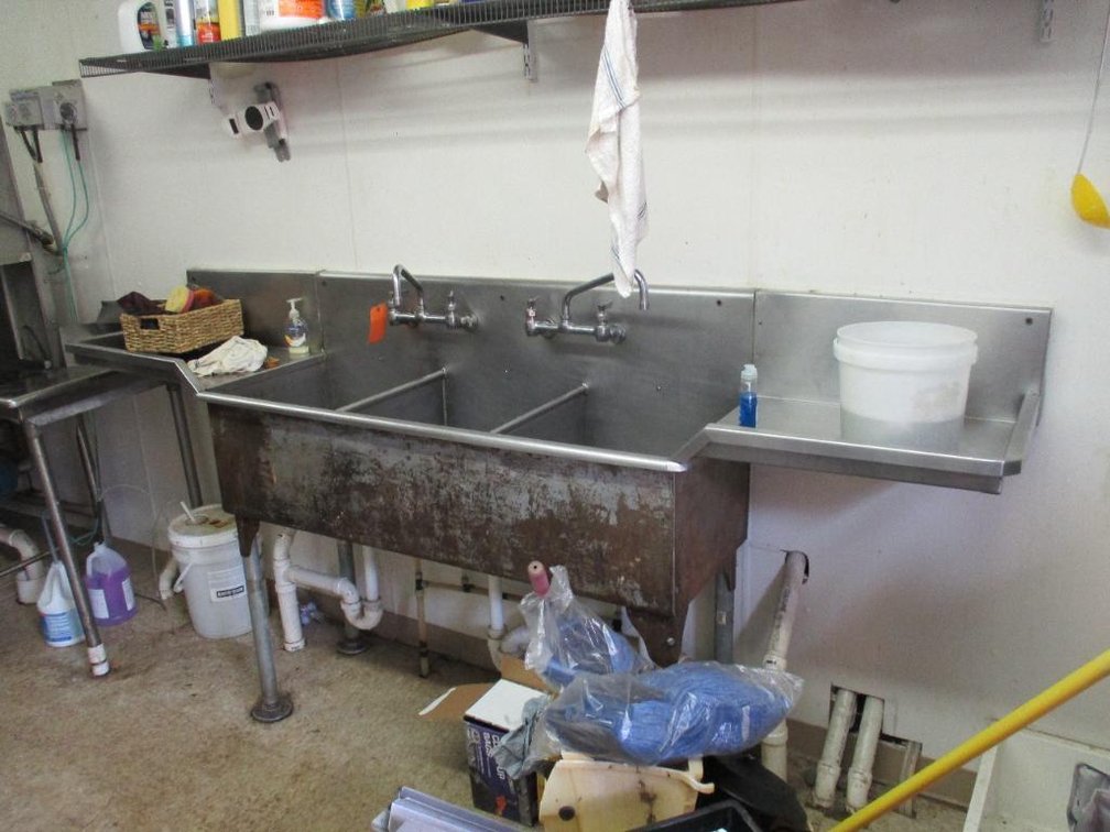 Stainless Steel 3 Tub Sink