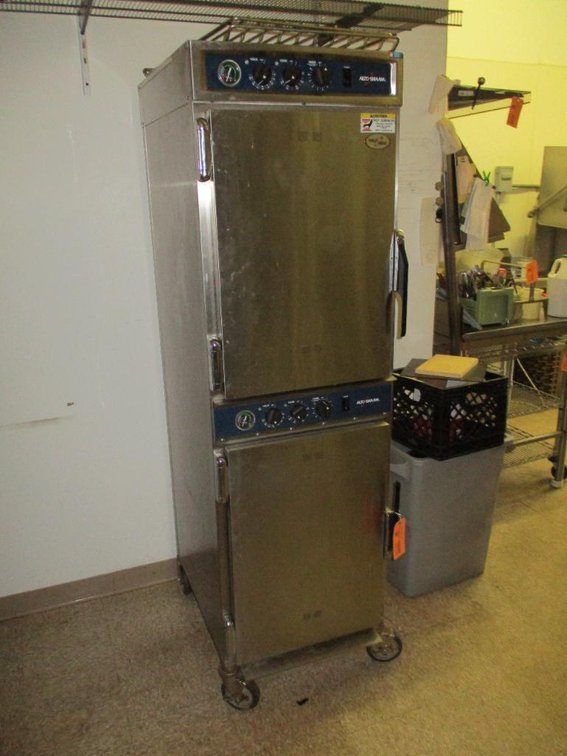 Alto-Shaam 2 Door Holding Oven