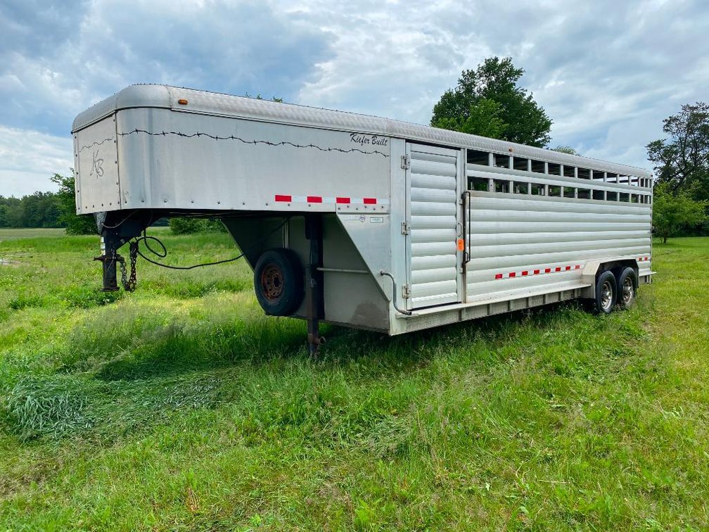 2009 25' Kiefer Built Aluminum Tandem Axle Gooseneck Cattle Trailer (Has WI Title)