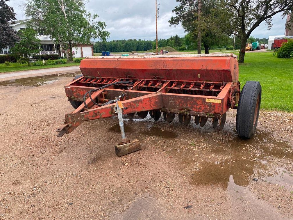International 510 Grain Drill