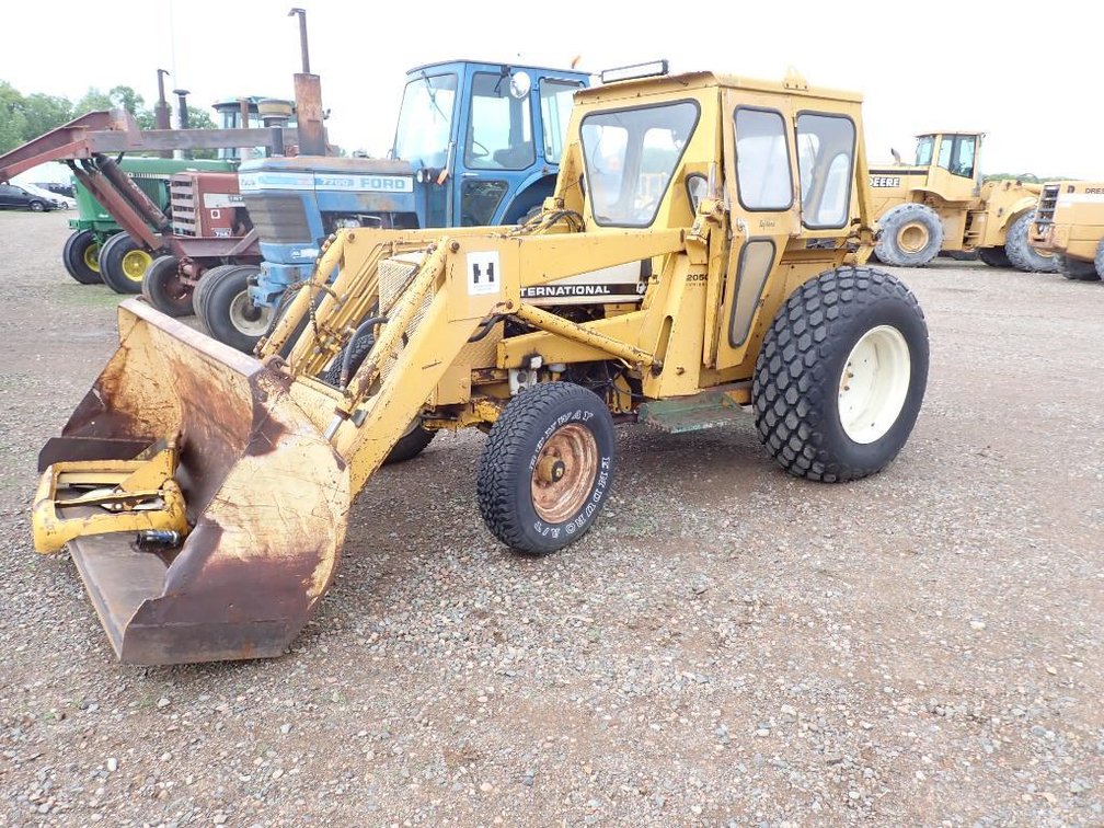 International 340 Loader Tractor Model 2400