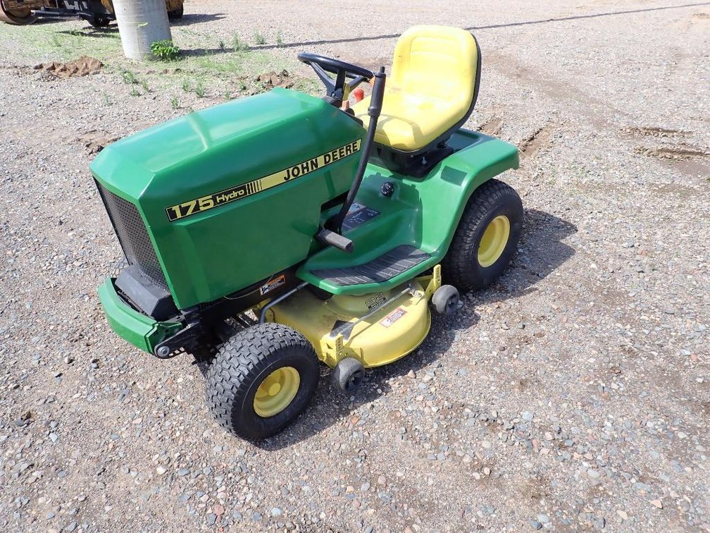 John Deere Hydro 175 Lawn Mower