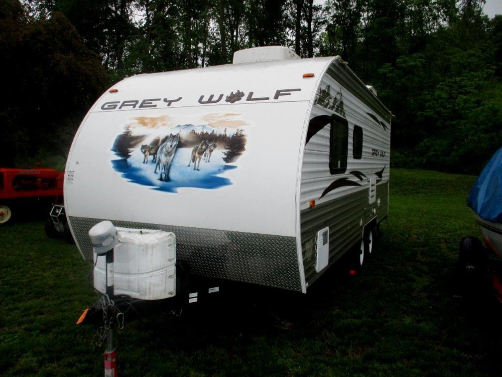2012 Forest River Grey Wolf 17' BH Camper
