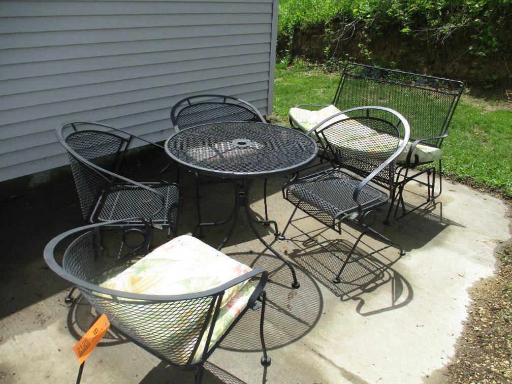 (6) Piece Patio Set