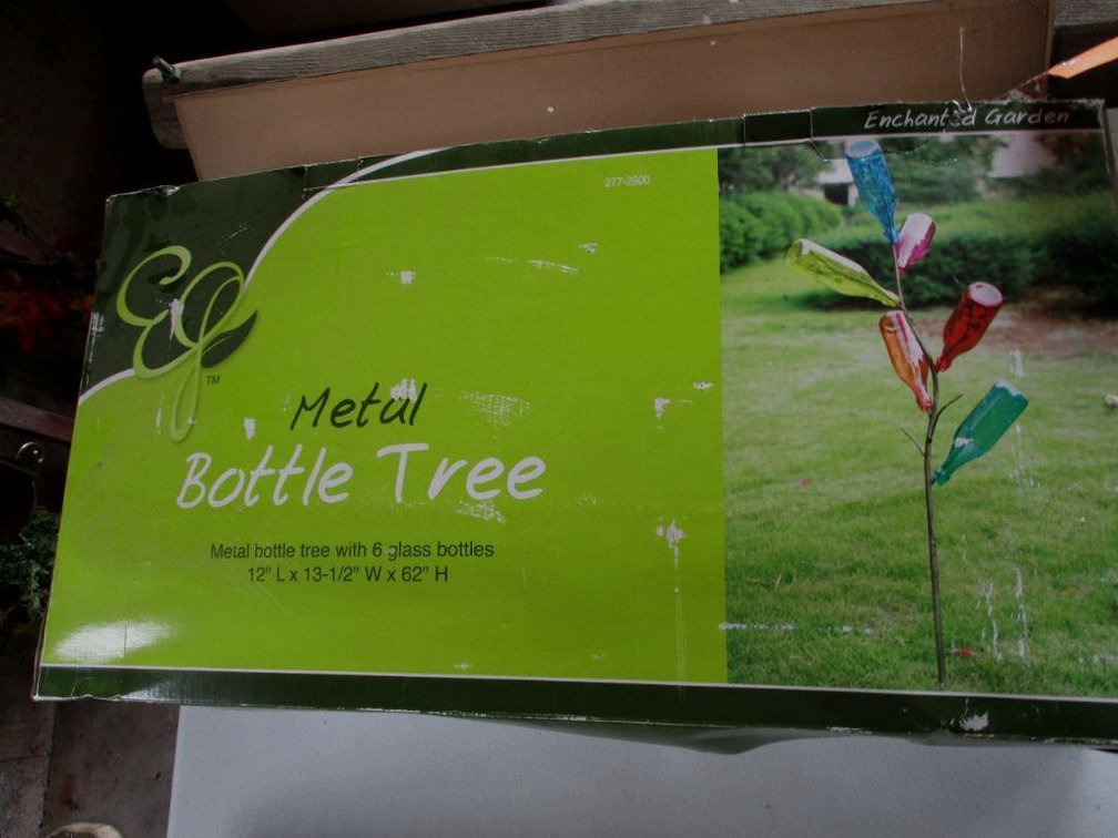Metal Bottle Tree