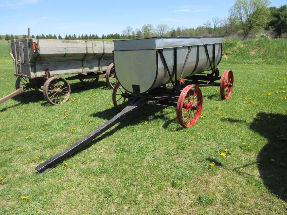 Metal Water Wagon