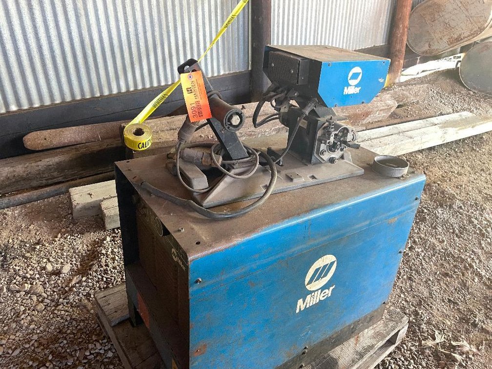 Miller Delta Welder 451