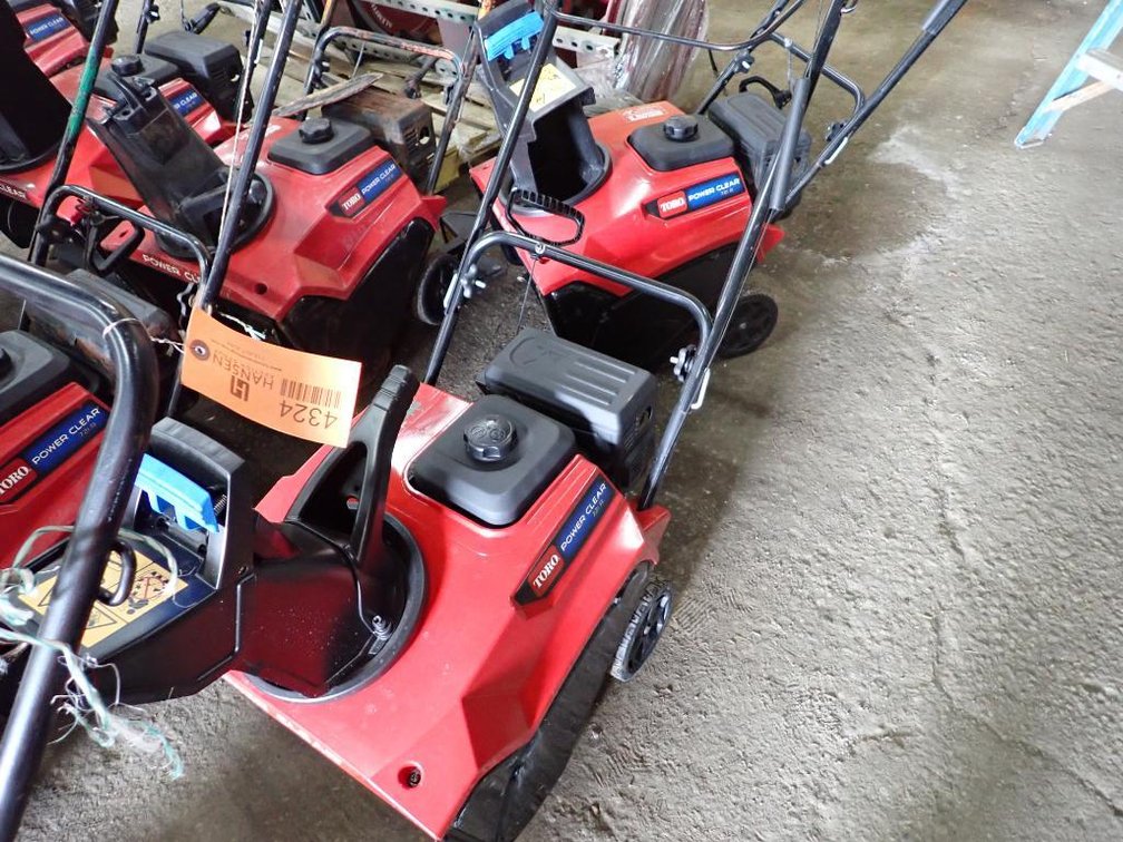 Toro Power Clear 721R Snow Blower