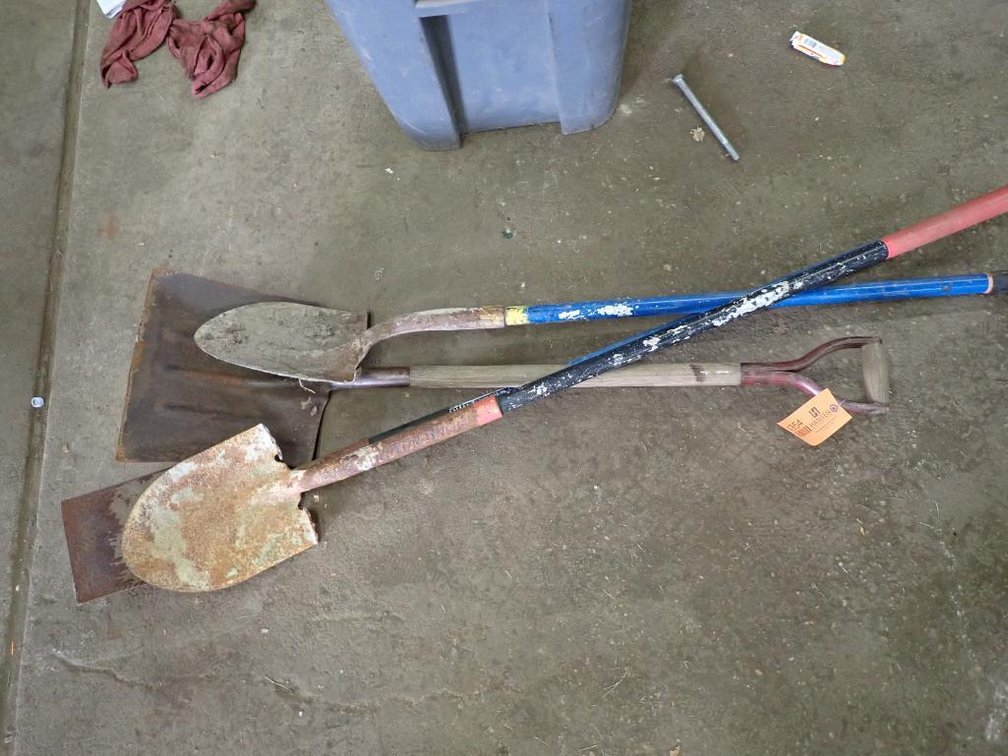 (4) Shovels