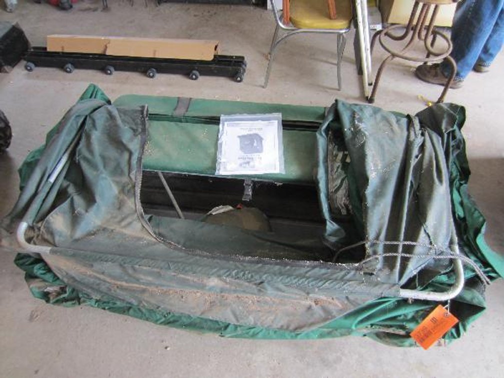 Eskimo Ice Shelter