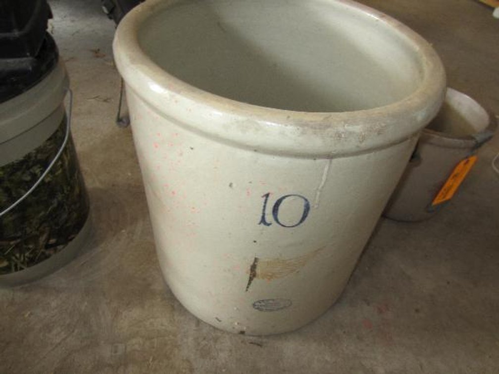 10gal Redwing Crock with Handles