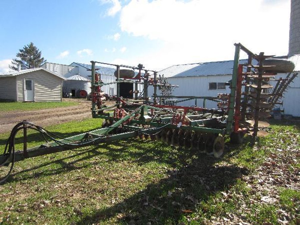 GLENCO SOIL FINISHER WITH 5-BAR HARROW